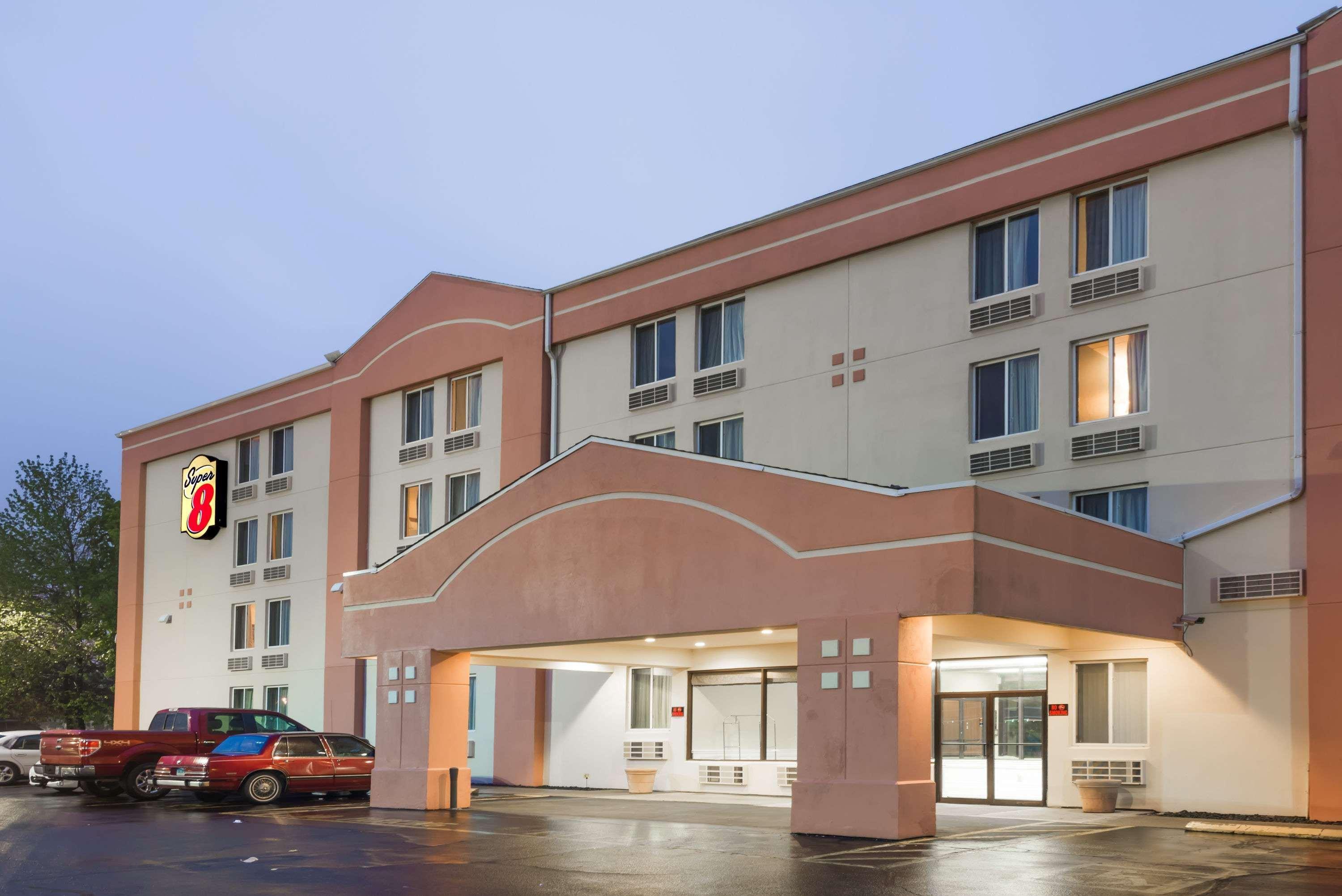 Super 8 By Wyndham Danburyモーテル エクステリア 写真